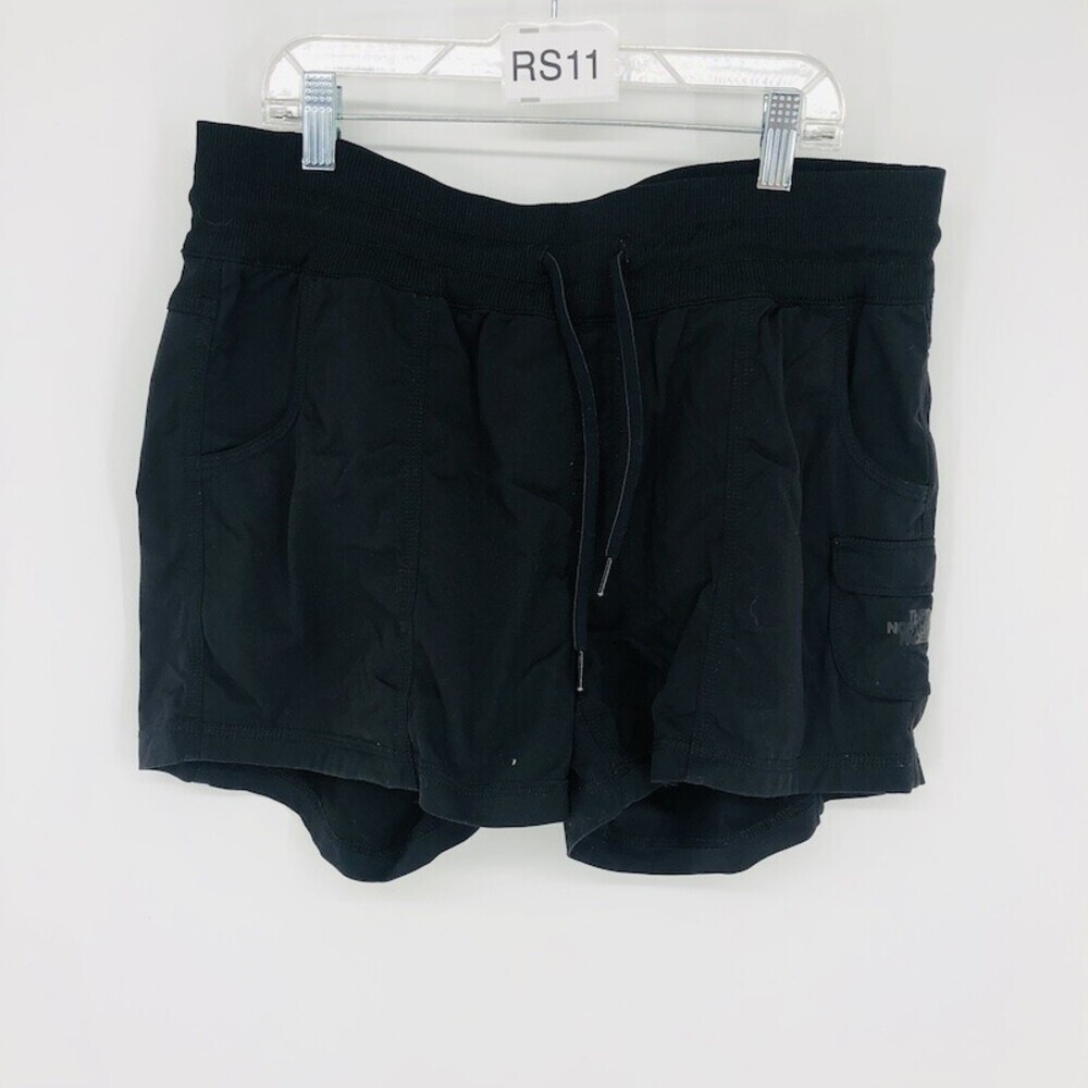 The North Face Women's Black 100% Polyester Mid Rise Activewear Shorts Size 30W